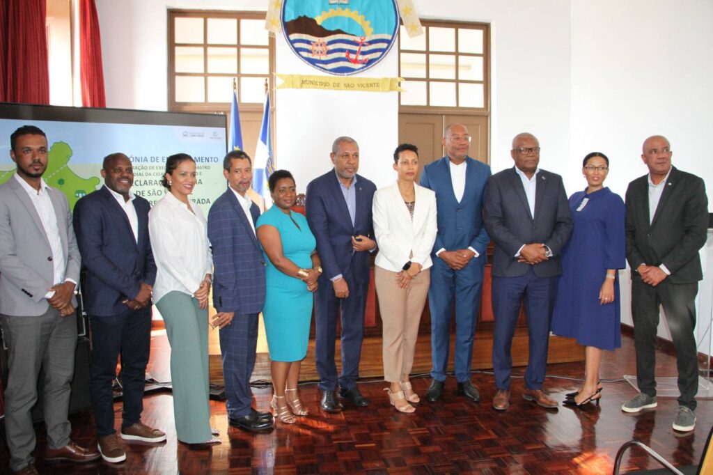 Cerimónia de Encerramento da Operação de Execução do Cadastro Predial da Cidade do Mindelo e Declaração da Ilha de São Vicente como Área Cadastrada