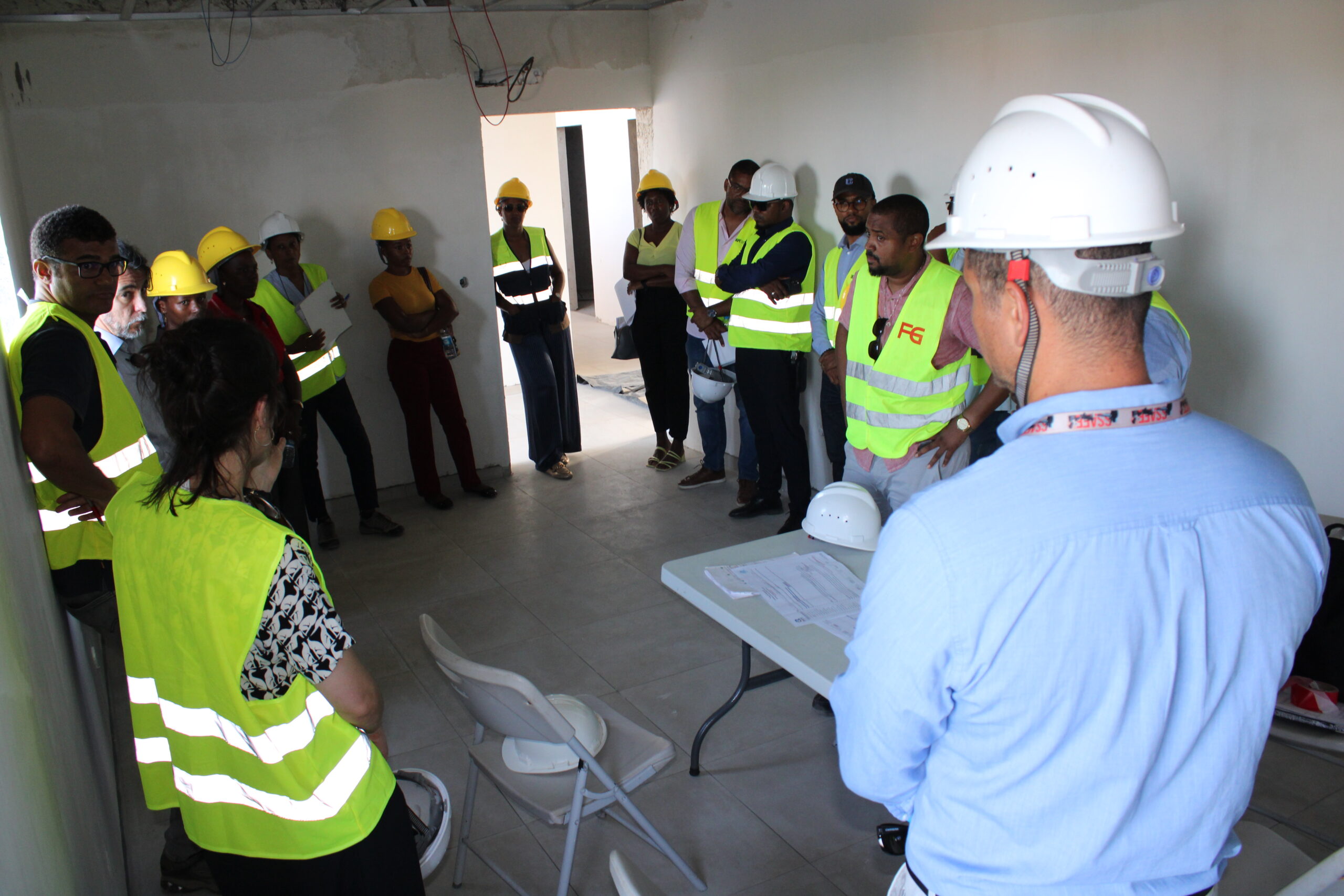 World Bank team visits Achada Monte Health Center construction site in São Miguel as part of HeSP oversight mission