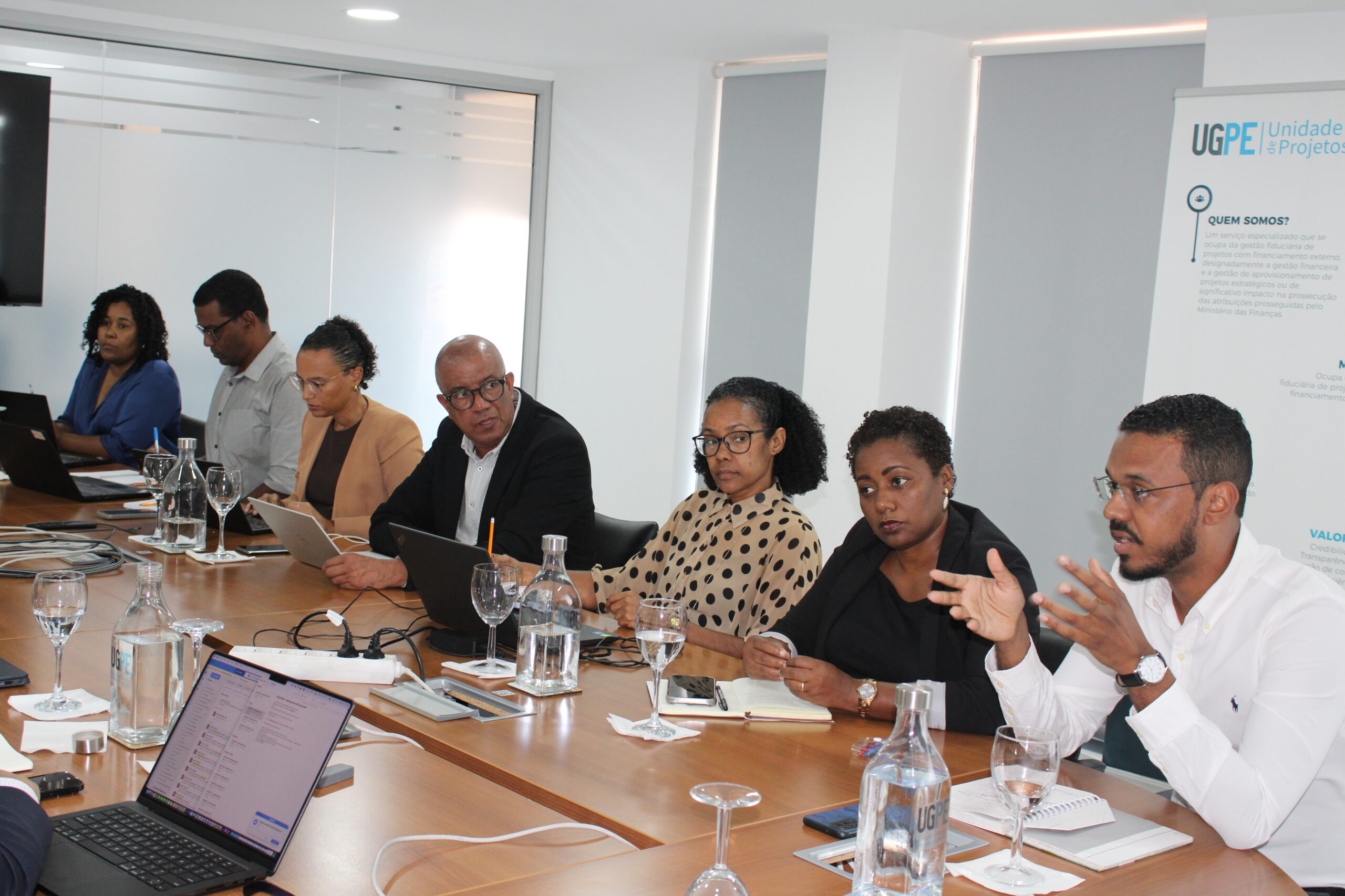 Missão de Apoio à Implementação, e Avaliação do Financiamento Adicional, do Projeto de Melhoria da Conectividade e Infraestrutura Urbana em Cabo Verde