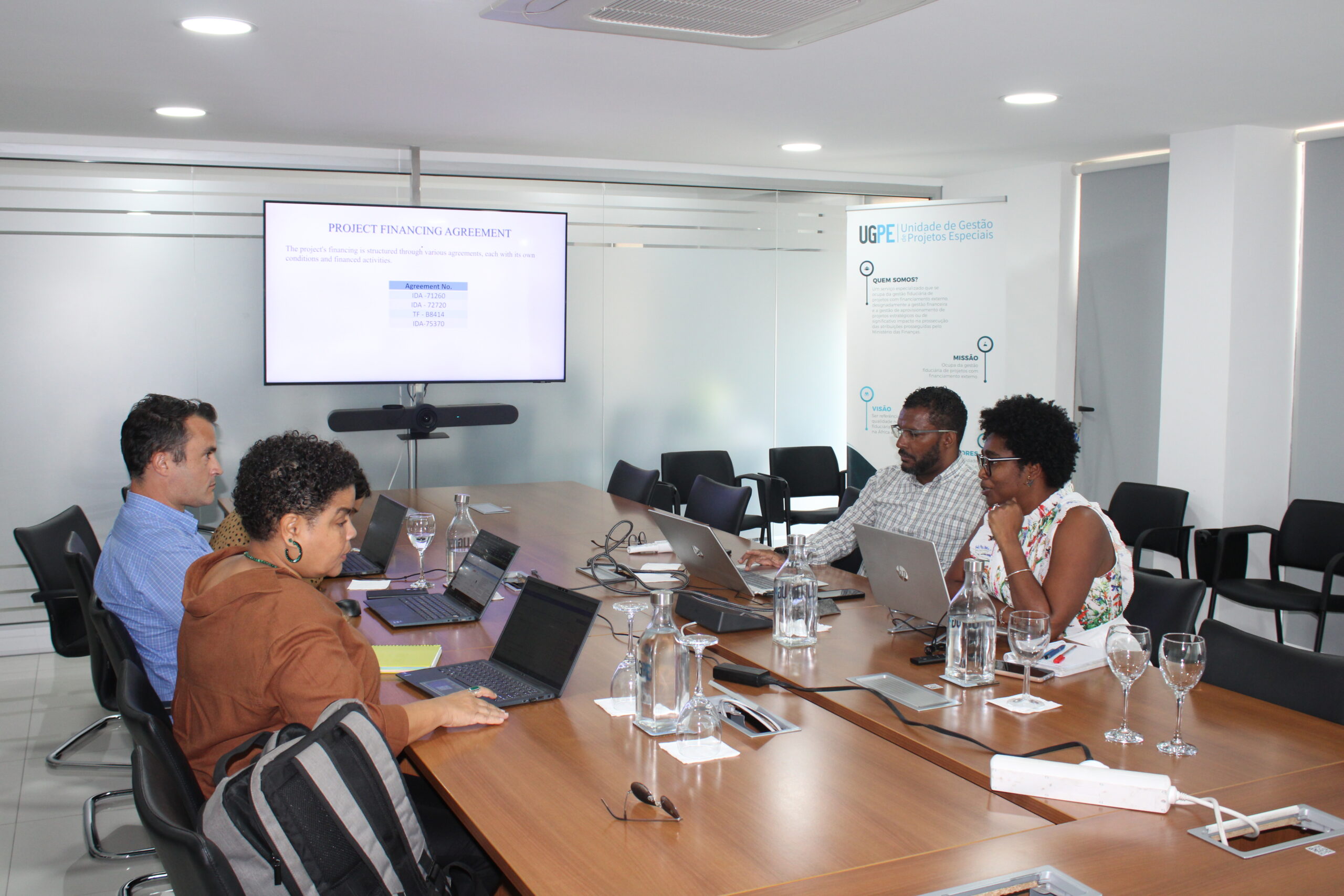 Mid-Term Review Mission Assesses Implementation of the Resilient Tourism and Blue Economy Project in Cape Verde